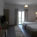 Irini فندق