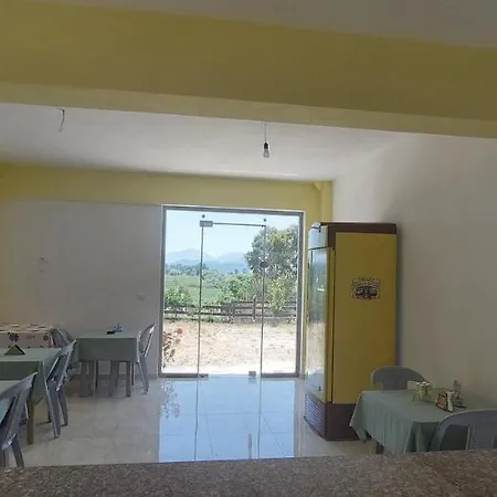 Hotel Irini