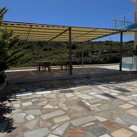Hotel Irini 3*