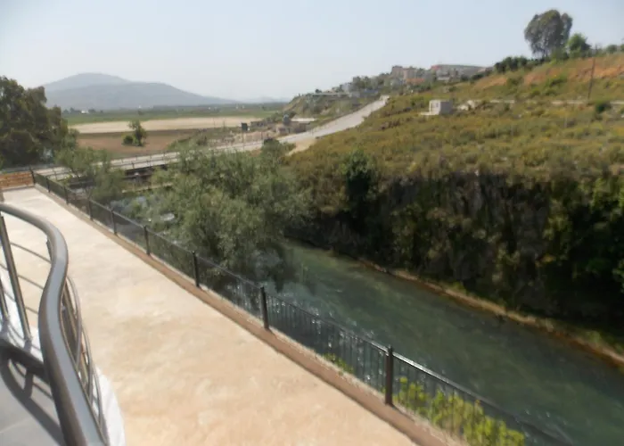 Ξενοδοχείο Irini