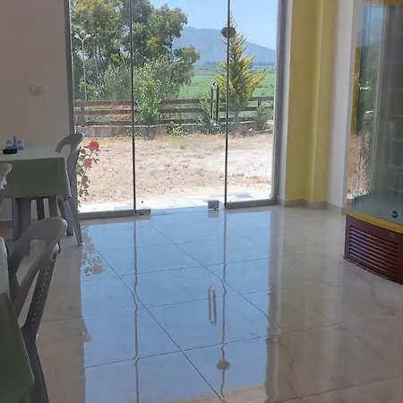 Irini Σαράντα