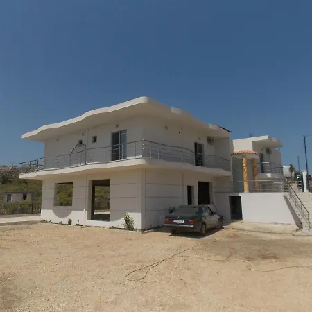 Irini 3* Sarandë