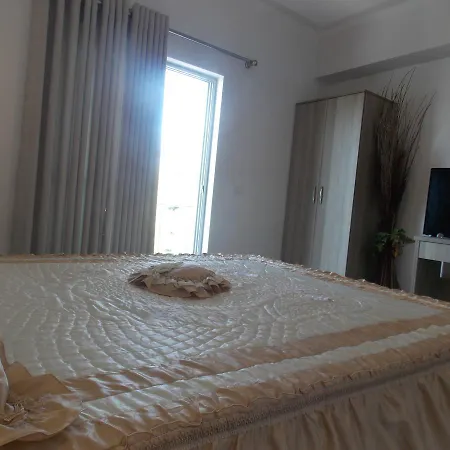 Irini Hotell 3*