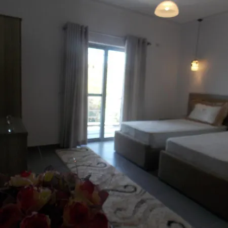 Irini Hotell 3*